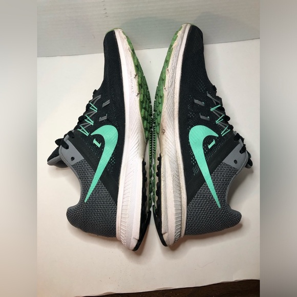 Nike Women's Gray and Teal Running Shoes - Picture 10 of 16